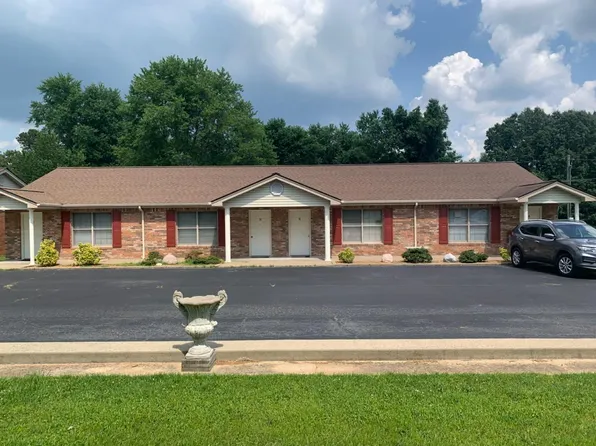 210-2 Theobald Ln, Paducah, KY 42003