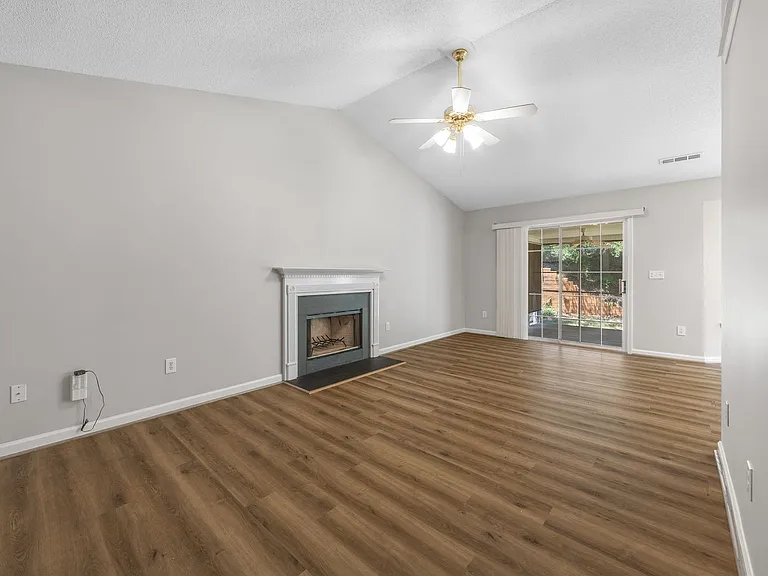 17 Waterfield Ct — Photo 14