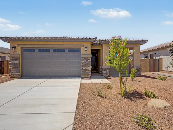 8224 N 174th Ln, Waddell, AZ 85355