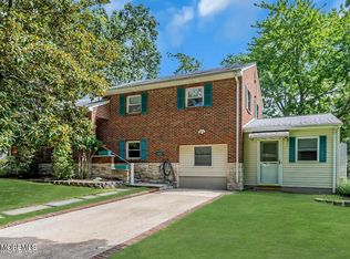 223 Harrison Ave, Oakhurst, NJ 07755