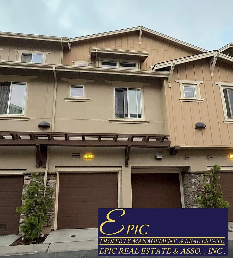 Epic REA: Stunning 4BR+4BA Modern Townhouse at Candlestick Cove — Photo 1
