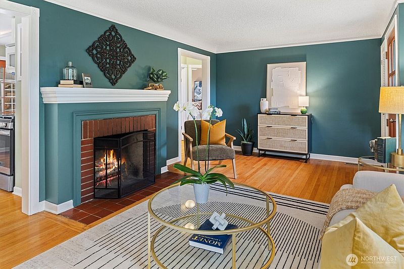2nd image of 7915 34th Avenue SW