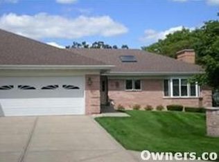 3 Coventry Chase, Joliet, IL 60431