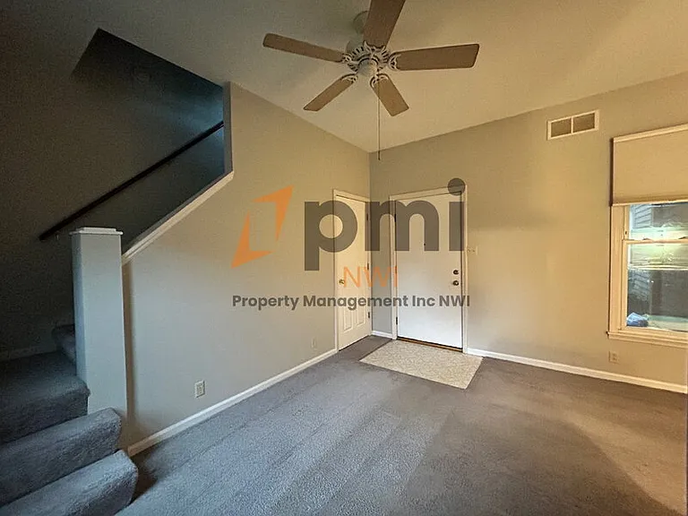 703 Elm St #C — Photo 3