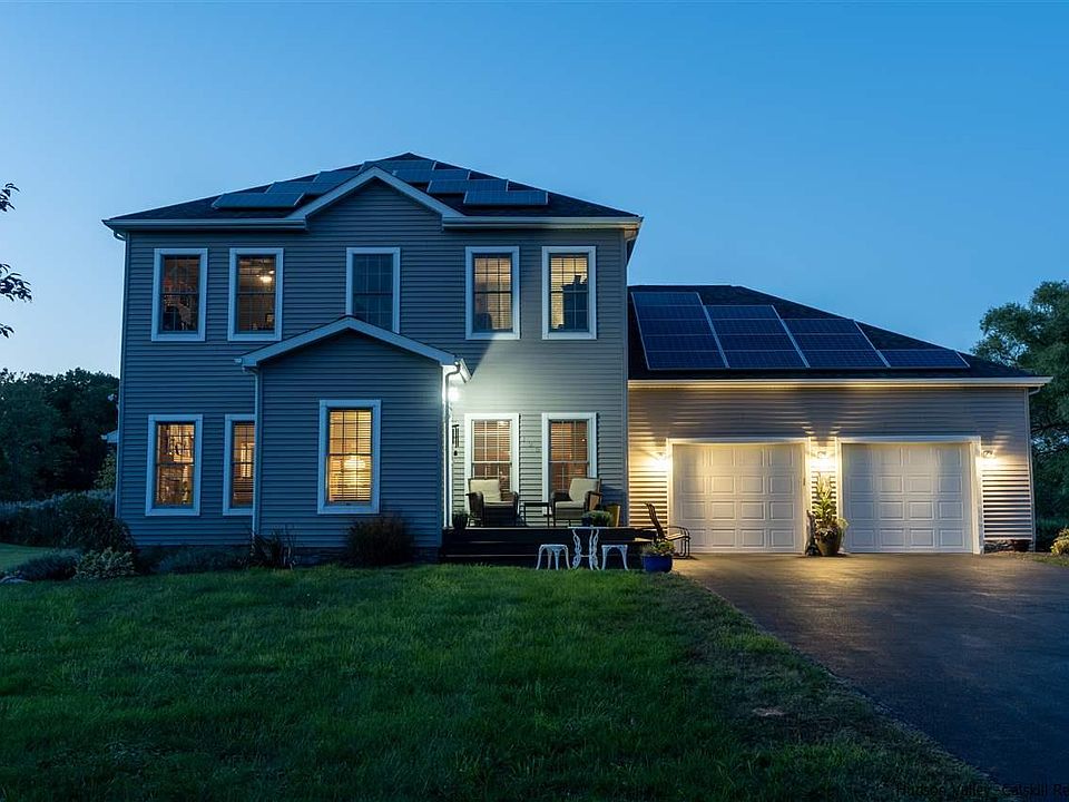 1st image of 125 Lighthouse Dr