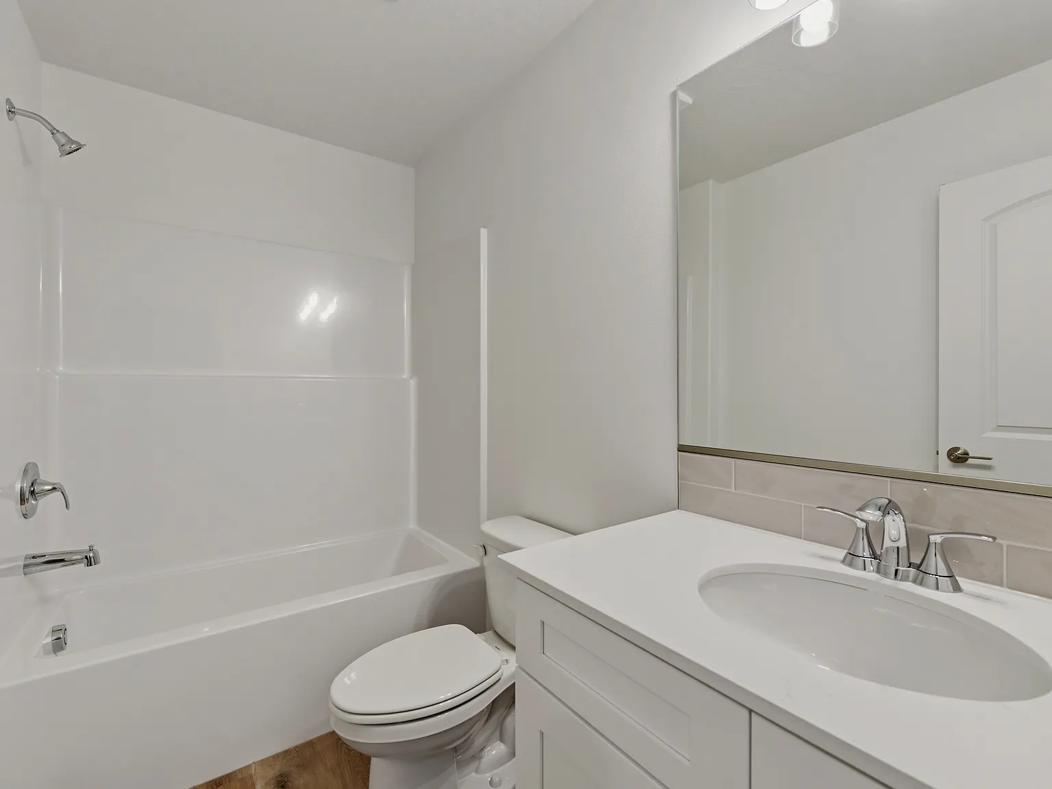 3 bed, 2.5 bath, 1651 sqft, $2,295 — Photo 4