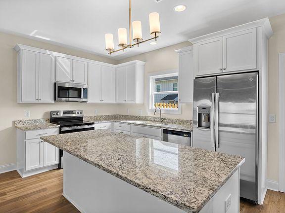 3rd image of 3260 Academy Dr #502