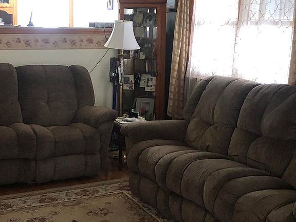 4th image of 725 Durant Ave