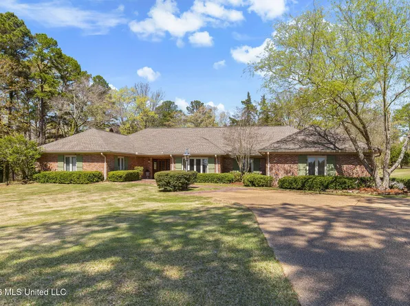 6145 Wirtz Rd, Flowood, MS 39232