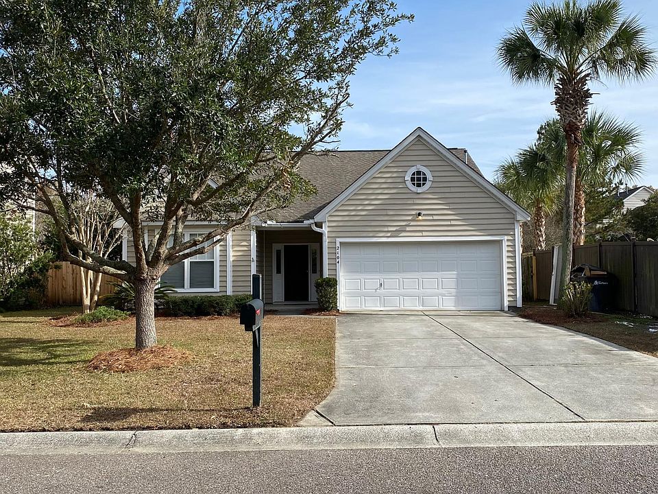 1st image of 2104 Baldwin Park Dr