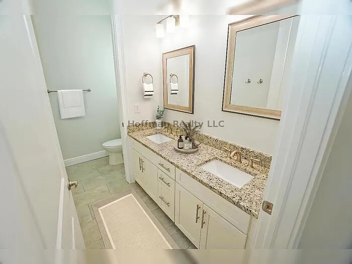 4250 W Carmen St — Photo 14