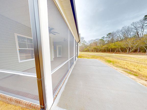 3rd image of 3000 Marion Heights Drive