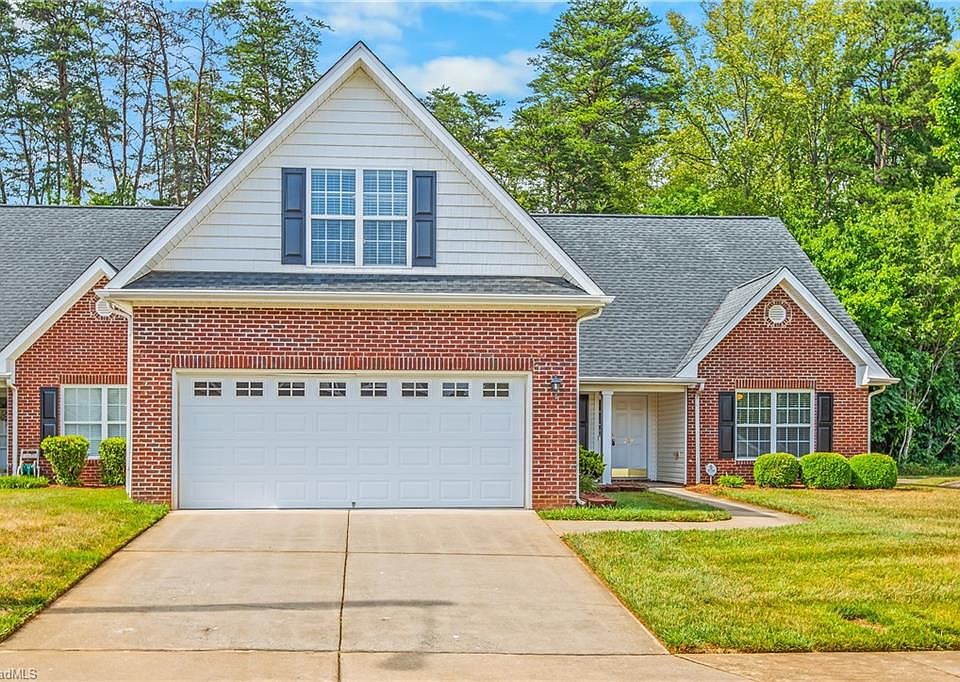 1st image of 2074 Hibiscus Ln