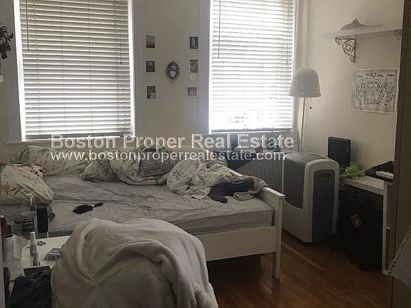 282 Newbury #6 Boston - Back Bay Unit Photo 2