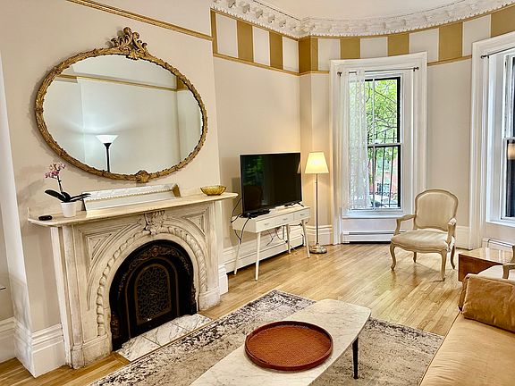2nd image of 36 Upton St #2