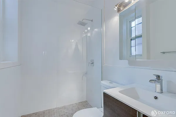 Rented by Oxford Property Group | media 36