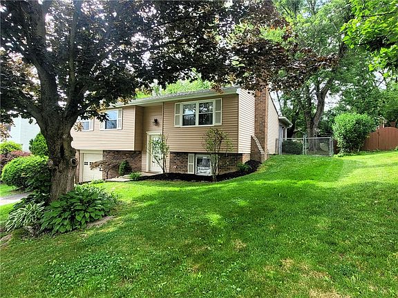 3rd image of 314 Wren Dr