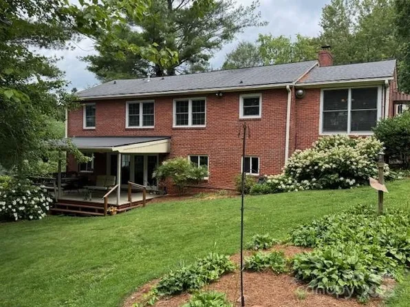 66 W Kensington Rd #32, Asheville, NC 28804