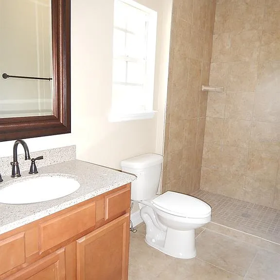 453 W Desoto St — Photo 11