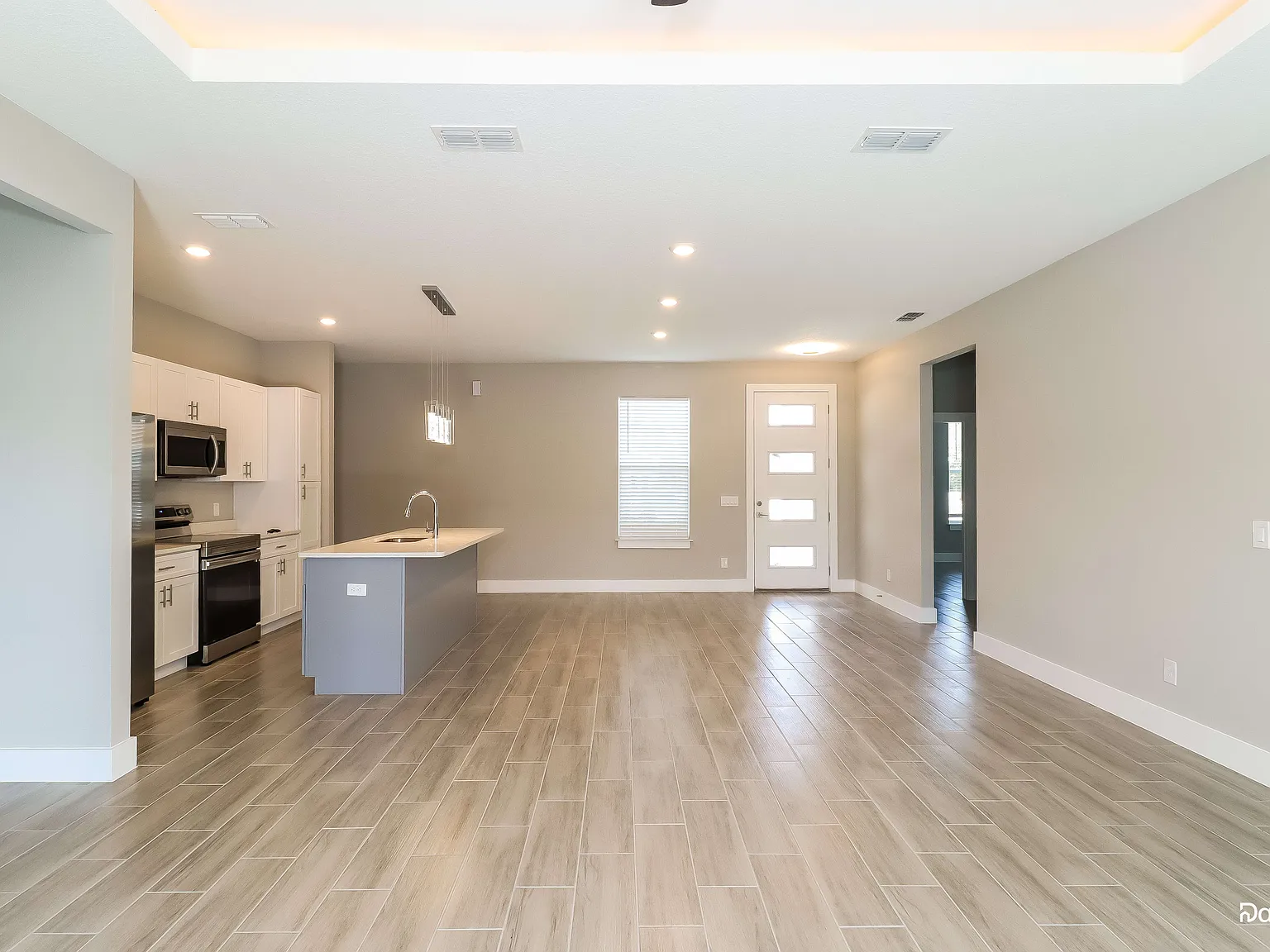 4 bed, 2.0 bath, 1670 sqft, $2,265 — Photo 4