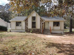1713 Tree Line Rd, Lithonia, GA 30058