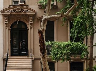 448 W 23rd St, New York, NY