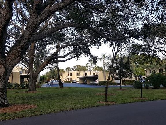 3rd image of 312 Timberlake Dr #312