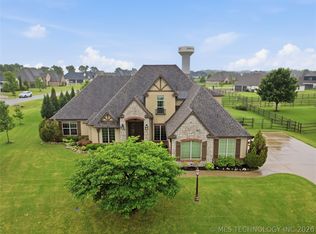 6302 N Twin Creeks Dr, Owasso, OK 74055
