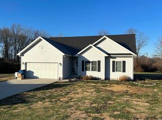 5 Clodfelder Dr, Vincennes, IN 47591