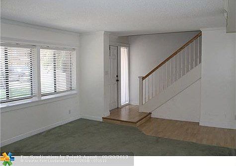 4th image of 244 Wimbledon Lake Dr