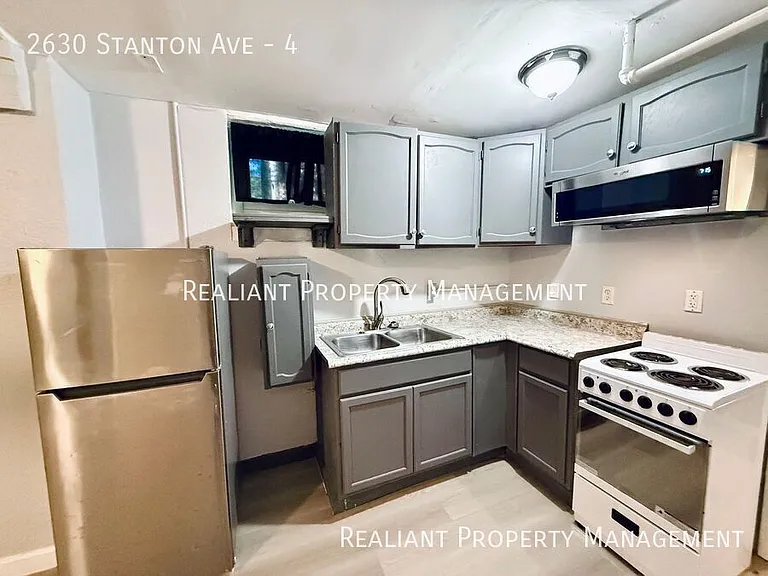 2630 Stanton Ave #4 — Photo 2