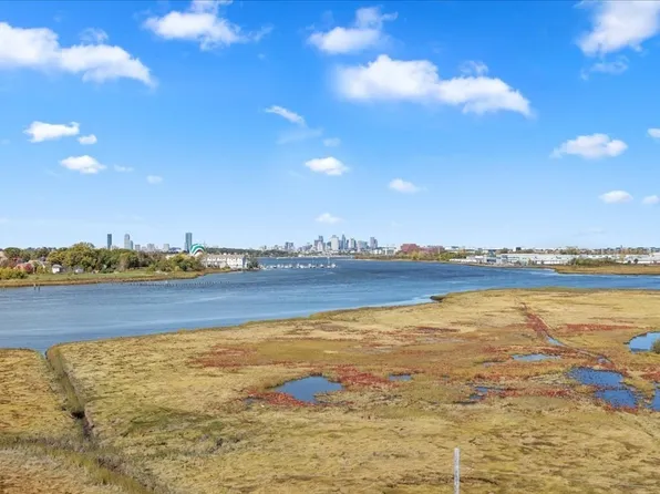 133 Commander Shea Blvd APT 609, Quincy, MA 02171