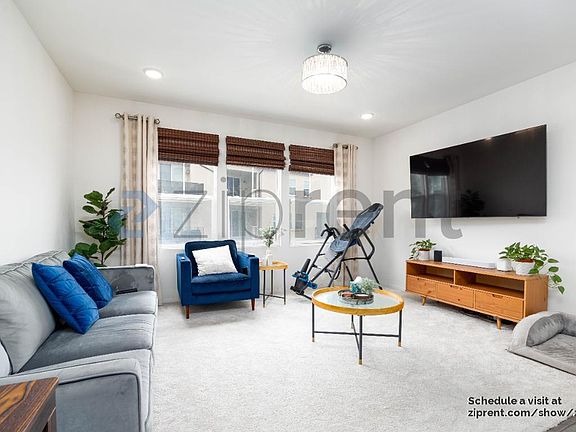 2nd image of 5201 Beachside Ln #129