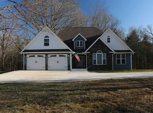 1914 Terry Rd, Oneida, TN 37841