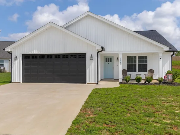 3146 Lorenzo Ct, Inman, SC 29349