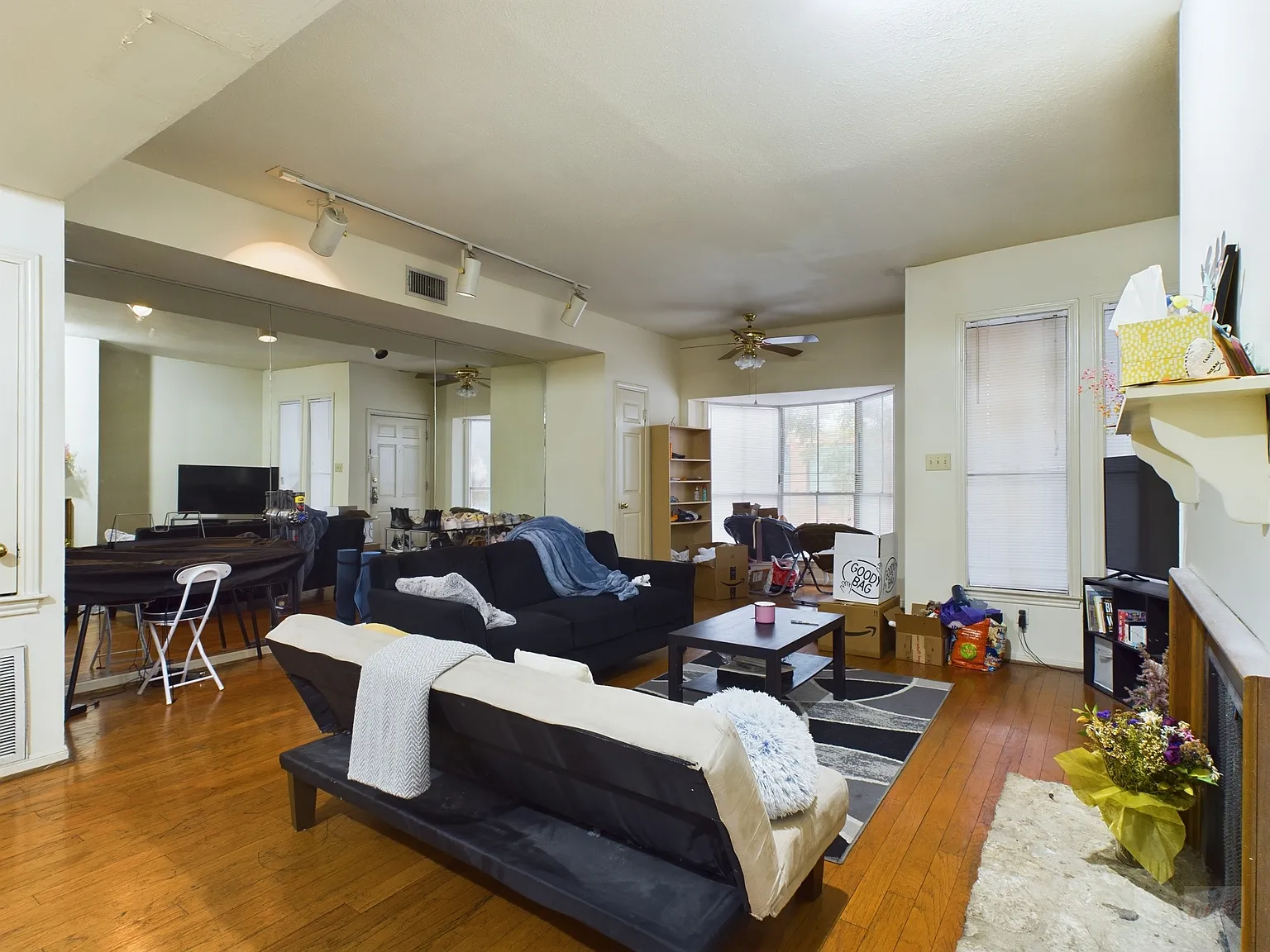 2529 Rio Grande St Apt 44 — Photo 4