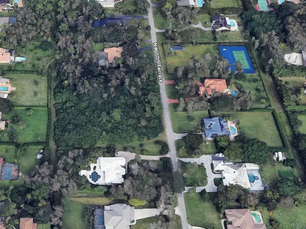 6011 NW 77th Terrace, Parkland, FL 33067