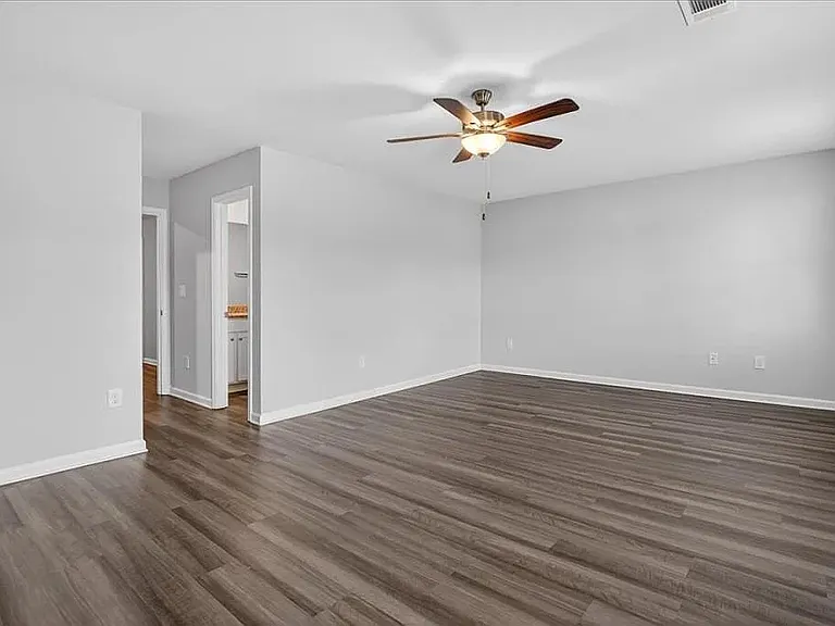 113 Brexley Dr — Photo 18
