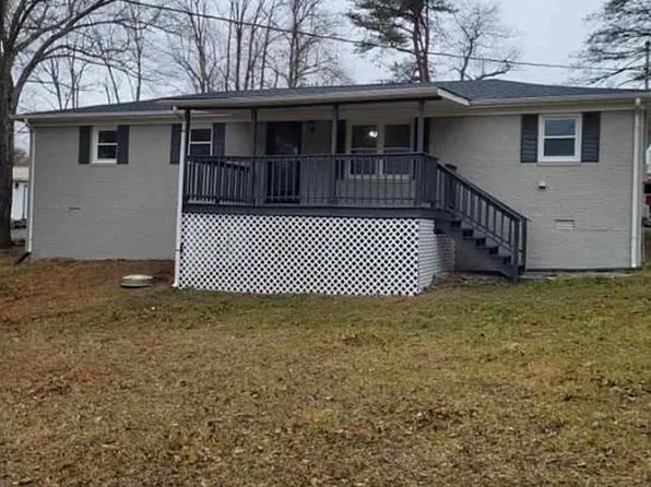 89 Demps St, Spencer, TN 38585