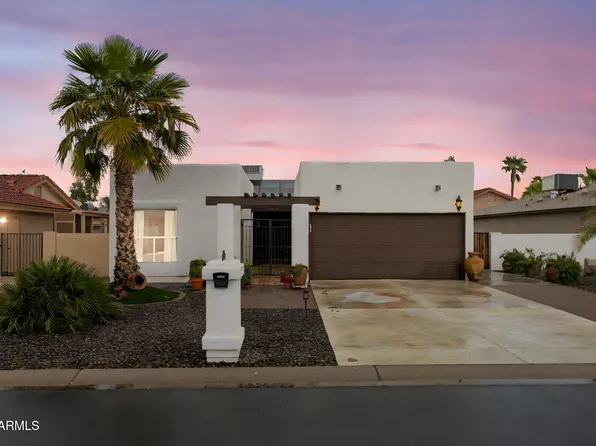 10406 E SILVERTREE Drive, Sun Lakes, AZ 85248