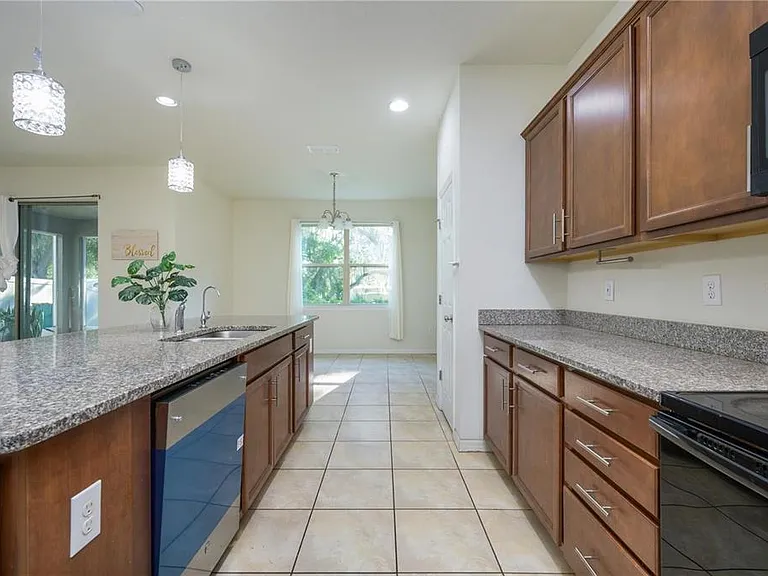 2775 Red Horse Dr — Photo 13