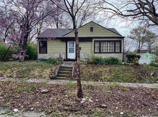 503 N 7th St, Petersburg, IN 47567