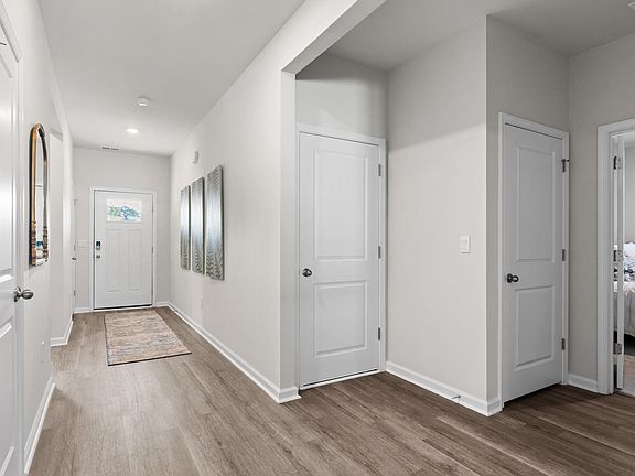 3rd image of 214 Ridley St