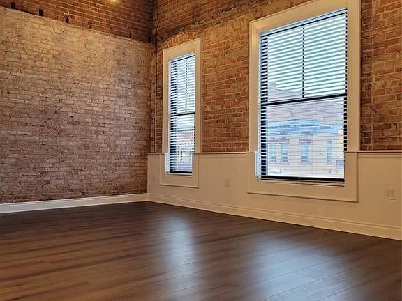 2nd image of 6 N Washington St #1