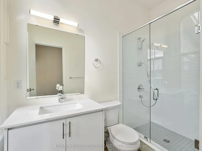 29A King St E #204 — Photo 9