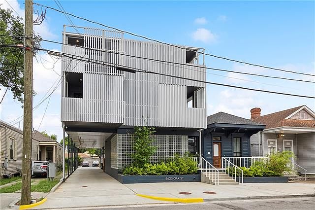1st image of 8623 Oak St #201