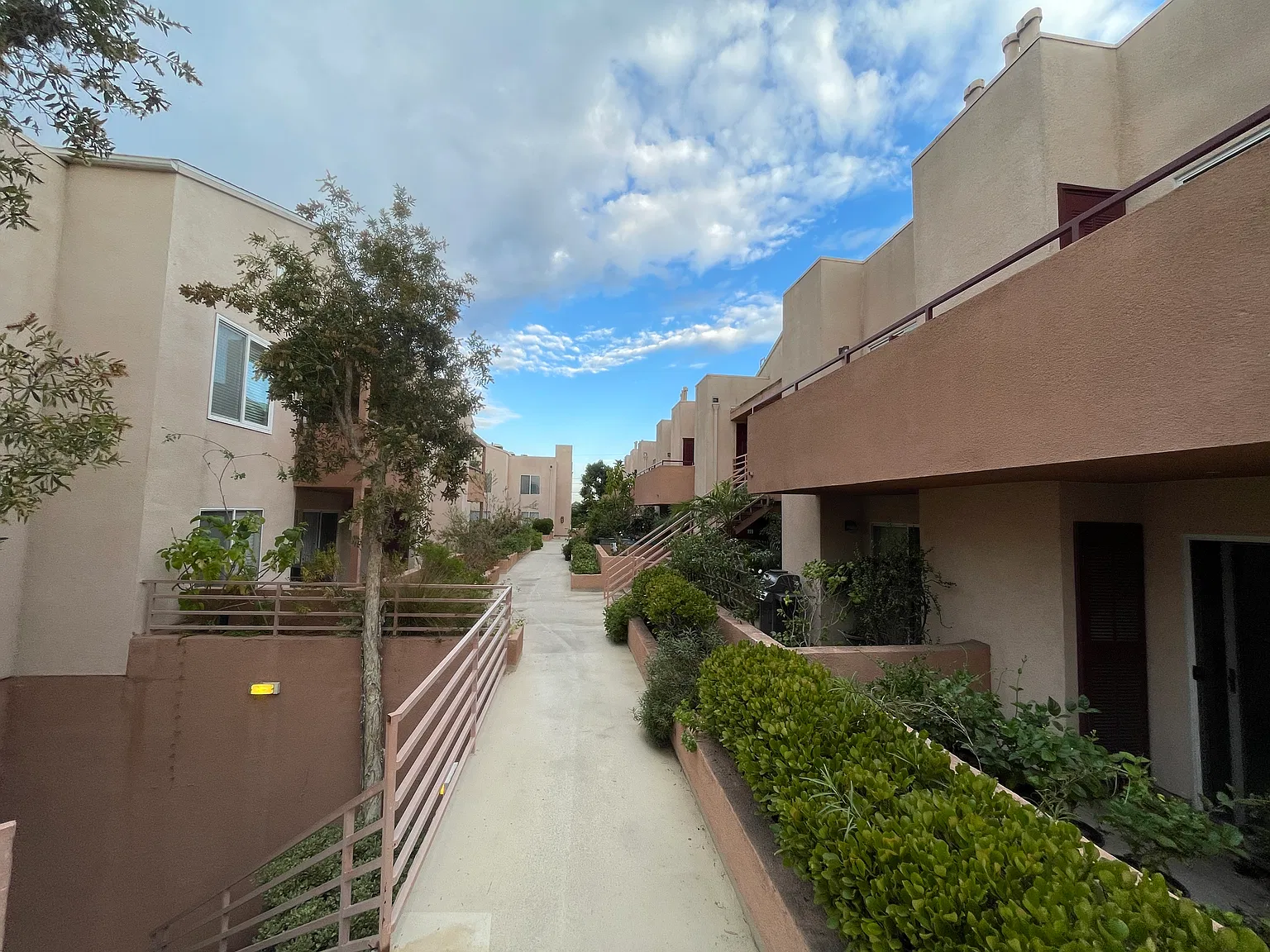 16700 Yukon Ave — Photo 3
