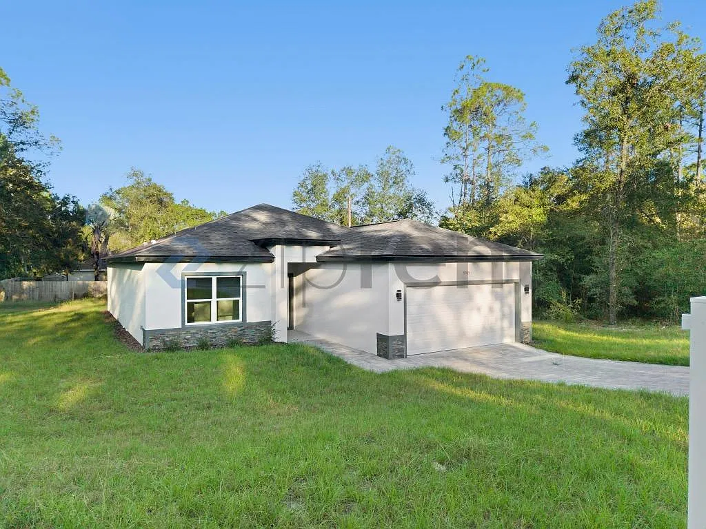 3 bed, 1500 sqft, $1,950 — Photo 2