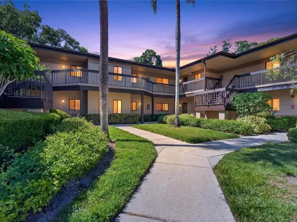 2691 Sabal Springs Cir APT 201, Clearwater, FL 33761