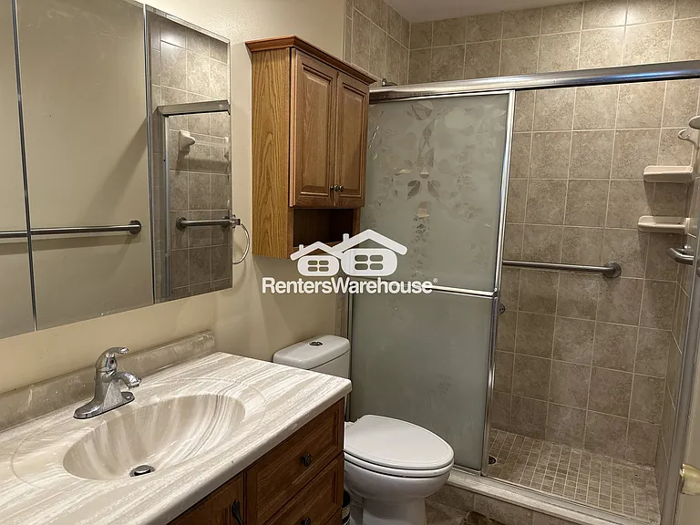 223 Deep Dale Dr — Photo 15